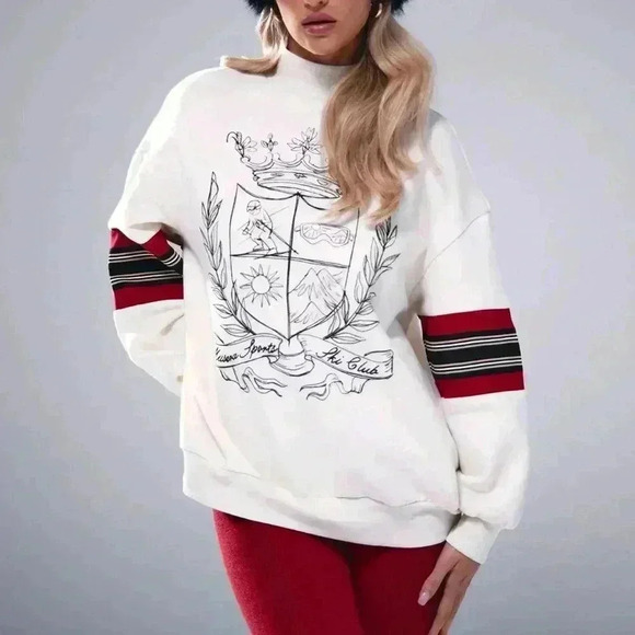 White Christmas Women's Oversized Emblem Graphic Sweatshirt - Picture 1 of 3